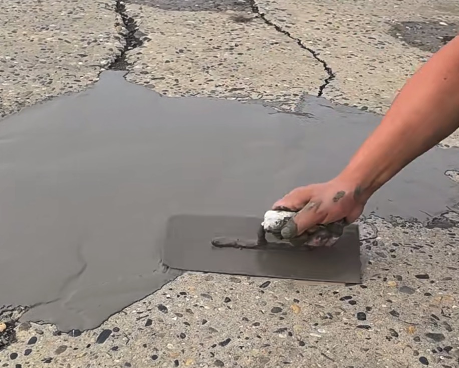 景洪CGM 高效薄层道路修补料（CGM 道路抢修料）